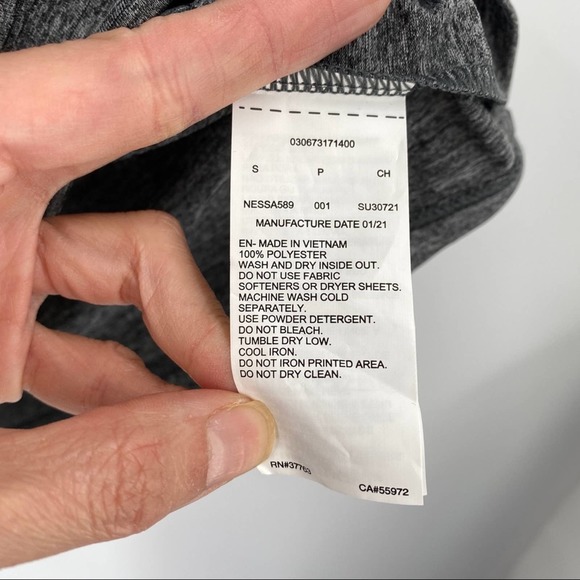 NEW Nike Swim Men's Dri Fit Heather Grey Hydroguard Tee T-Shirt - Picture 9 of 10